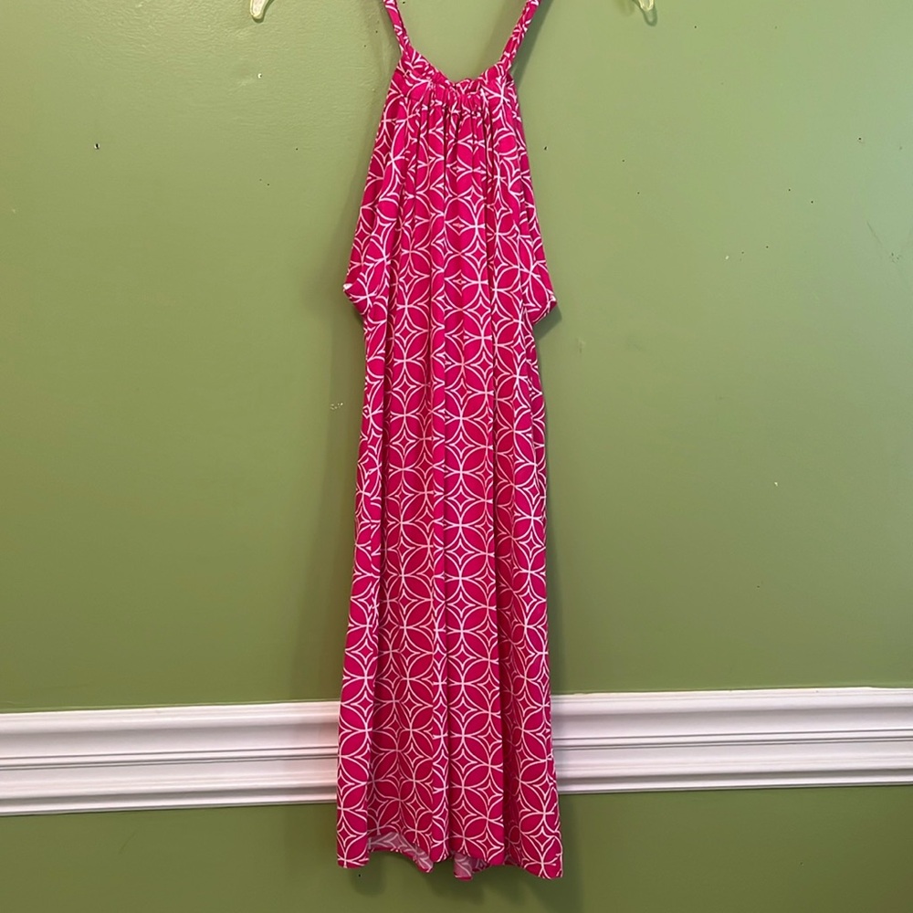 EUC Escapada Cruise Wear Dress in Fuchsia